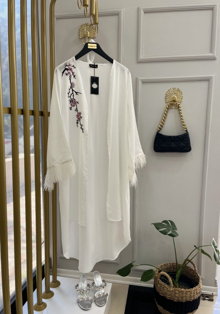Tüylü Kimono Beyaz